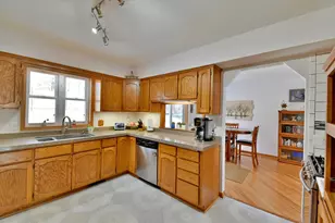 1587 Hennessy Vista, White Bear Township, MN 55110 - Photo 5