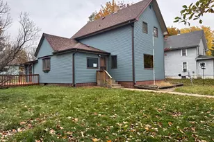 1521 10th St E, Glencoe, MN 55336 - Photo 1