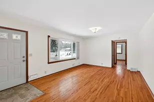 6706 Toledo Ave N, Brooklyn Center, MN 55429 - Photo 5