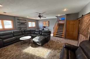 102 Meadowview St, Marshall, MN 56258 - Photo 21