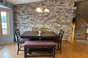 102 Meadowview St, Marshall, MN 56258 - Photo 9