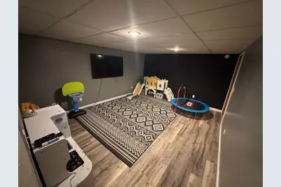 102 Meadowview Street, Marshall, MN 56258 - Photo 25