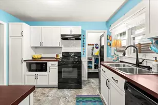 4112 7th St NE, Columbia Heights, MN 55421 - Photo 7