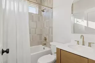 610 Field Point St, Roberts, WI 54023 - Photo 39