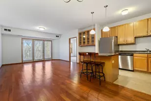 2103 Silver Bell Rd, Eagan, MN 55122 - Photo 5