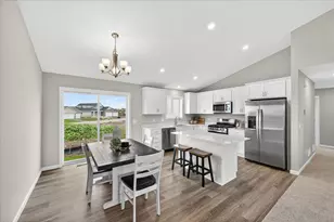 129 Terning Wy, Howard Lake, MN 55349 - Photo 7