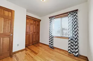 2610 Hydram Ave N, Oakdale, MN 55128 - Photo 17