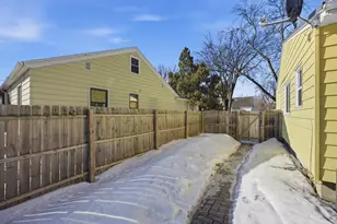 1451 12th St N, Fargo, ND 58102 - Photo 7