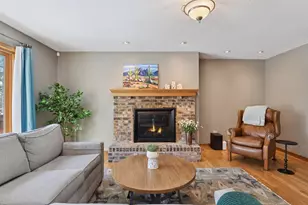 4640 Juneau Ln N, Plymouth, MN 55446 - Photo 39