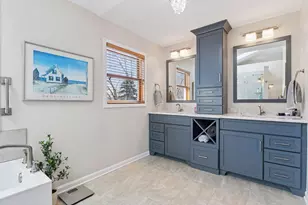 4640 Juneau Ln N, Plymouth, MN 55446 - Photo 7