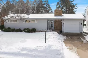502 N Inner Dr, Hibbing, MN 55746 - Photo 1