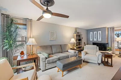 502 N Inner Drive, Hibbing, MN 55746 - Photo 3