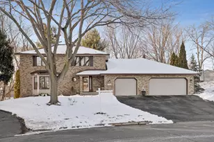 12500 Pinehurst Dr, Burnsville, MN 55337 - Photo 1