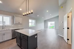 1837 19th St N, Wahpeton,  58075 - Photo 3