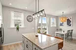 799 Roselyn Dr, Victoria, MN 55386 - Photo 7