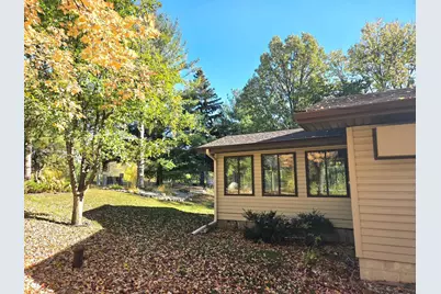 400 Edgewood Drive, Glencoe, MN 55336 - Photo 37