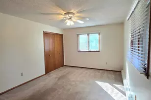 400 Edgewood Dr, Glencoe, MN 55336 - Photo 19