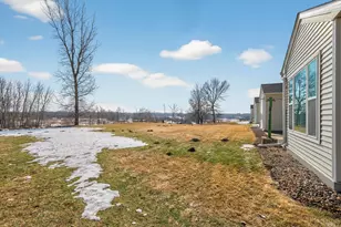 5932 Prairie Ridge Dr, Shoreview, MN 55126 - Photo 45