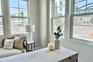 838 Woodlawn Ave, Saint Paul, MN 55116 - Photo 15