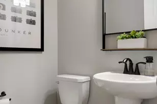 906 Woodlawn Ave, Saint Paul, MN 55116 - Photo 29