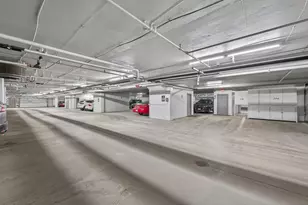 7606 York Ave S, Edina, MN 55435 - Photo 37