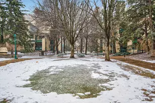 7606 York Ave S, Edina, MN 55435 - Photo 35