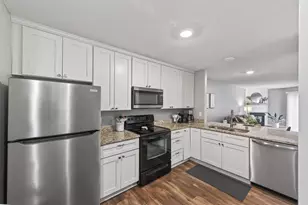 7606 York Ave S, Edina, MN 55435 - Photo 5