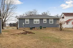 118 Hiawatha Dr E, Wabasha, MN 55981 - Photo 21