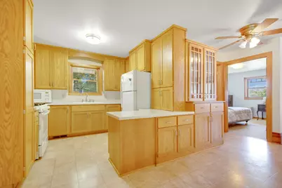 41912 205th Avenue, Le Center, MN 56057 - Photo 9