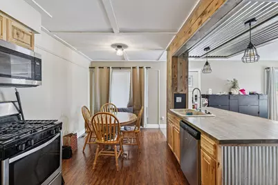 112704 Hundertmark Road, Chaska, MN 55318 - Photo 11