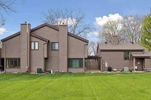 112704 Hundertmark Rd, Chaska, MN 55318 - Photo 3