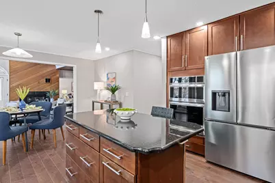 6981 Edgebrook Place, Eden Prairie, MN 55346 - Photo 3