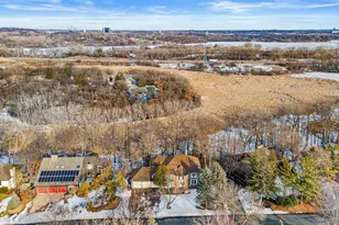 6981 Edgebrook Pl, Eden Prairie, MN 55346 - Photo 27