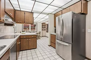 1470 W 35th St, Minneapolis, MN 55408 - Photo 11