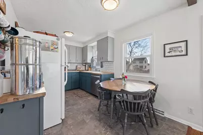 937 4th Avenue E, Shakopee, MN 55379 - Photo 7