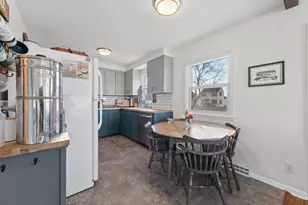 937 4th Ave E, Shakopee, MN 55379 - Photo 7