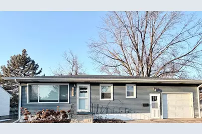 937 4th Avenue E, Shakopee, MN 55379 - Photo 27