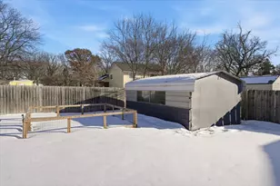 10029 Dogwood St NW, Coon Rapids, MN 55448 - Photo 45