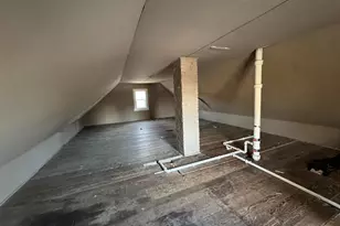 633 Parkway Dr, Saint Paul, MN 55106 - Photo 11