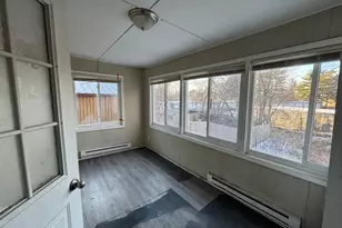 633 Parkway Dr, Saint Paul, MN 55106 - Photo 9