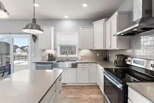 5663 Fair Hvn Trl, Woodbury, MN 55129 - Photo 13