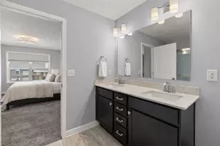 5663 Fair Hvn Trl, Woodbury, MN 55129 - Photo 23