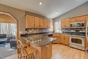 23050 Hilo Ct N, Forest Lake, MN 55025 - Photo 11