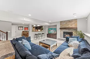 19373 Huntington Ave, Lakeville, MN 55044 - Photo 35