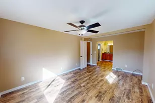 705 Glenview Dr, Albert Lea, MN 56007 - Photo 13