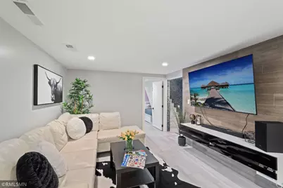 1715 Hillview Road, Shoreview, MN 55126 - Photo 31