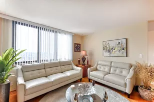 1181 Edgcumbe Rd, Saint Paul, MN 55105 - Photo 7