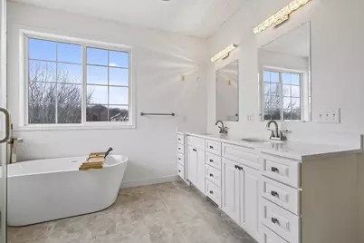 6340 Highland Hills Boulevard S, Cottage Grove, MN 55016 - Photo 19