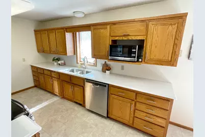 54067 267th Street, Lansing, MN 55950 - Photo 7