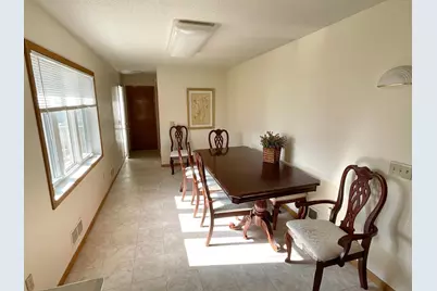 54067 267th Street, Lansing, MN 55950 - Photo 5